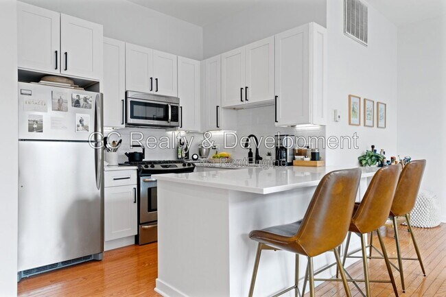 Foto del edificio - 333 W Hubbard St