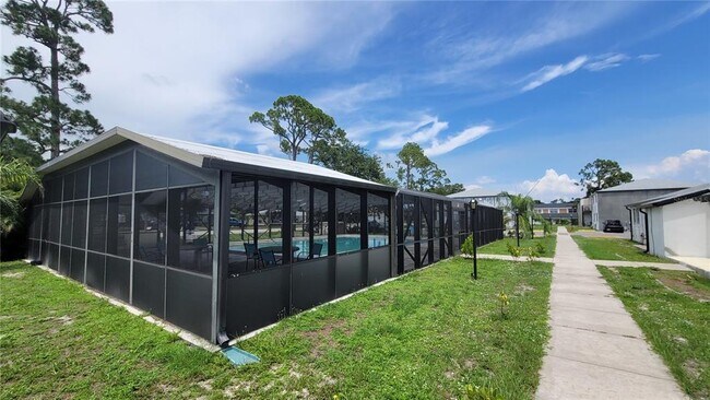Foto del edificio - 22291 Westchester Blvd