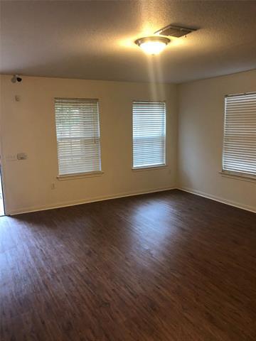 Building Photo - 6655 Cattle Dr