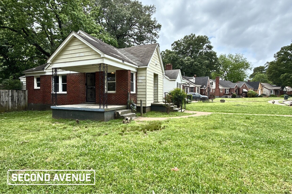 Building Photo - 2551 Arlington Ave