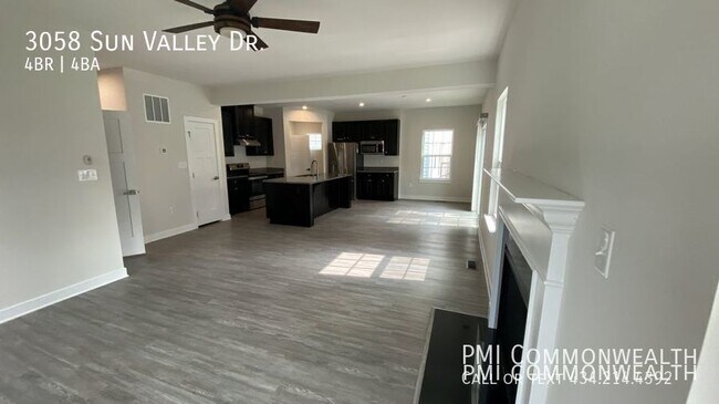 Foto del edificio - 3058 Sun Valley Dr