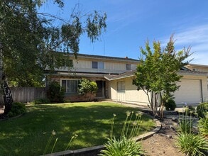 Building Photo - 3445 Quincey Ln