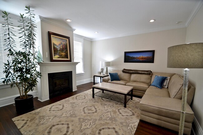 Foto del edificio - 554 S 6th St