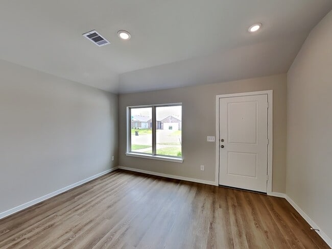 Building Photo - 539 Zeus Mountains Dr