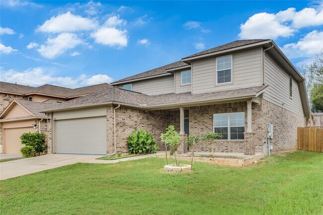 Building Photo - 3205 Ortman Dr