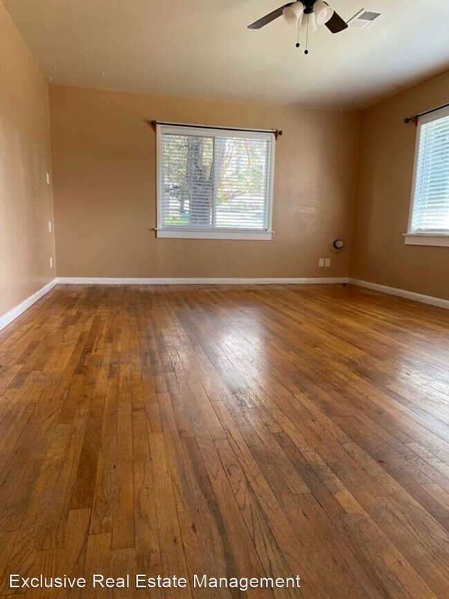 Building Photo - 2 br, 1 bath House - 533 Lytton Street