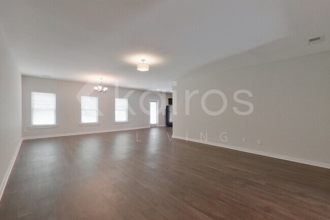 Foto del edificio - 471 White Oak Cir