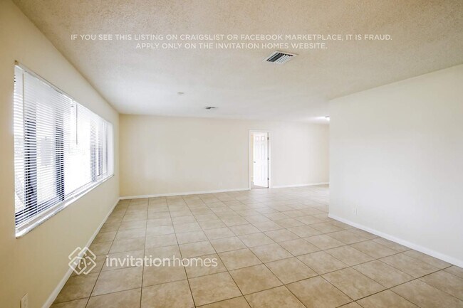 Foto del edificio - 941 SW 75th Terrace