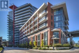 Building Photo - 50 Bruyeres Mews
