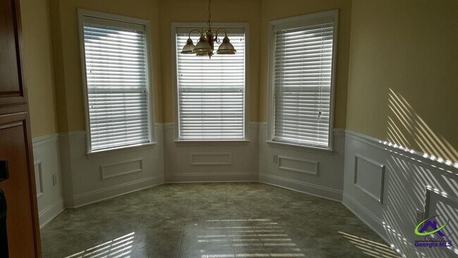 Foto del edificio - 211 Jerusalem Church Rd