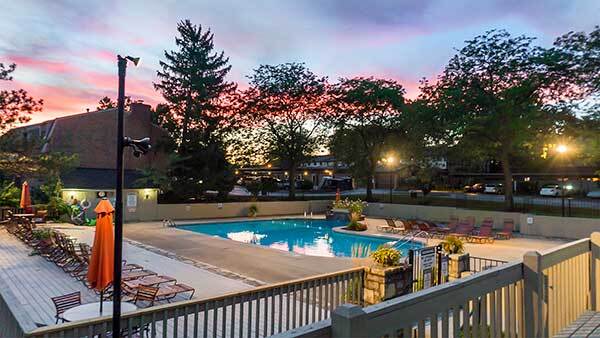 Olentangy Condominiums - 650 Providence Ave