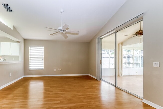 Building Photo - 9042 Egret Cove Cir