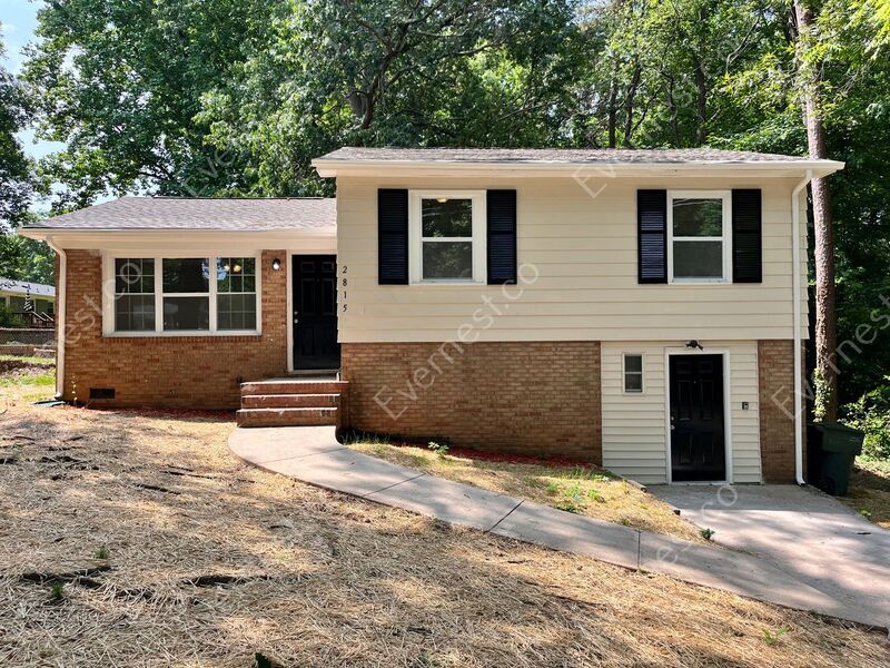 Primary Photo - 2815 Crescent Ln