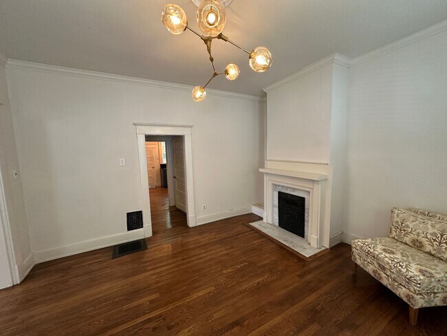 Foto del edificio - 1318 Harbert Ave