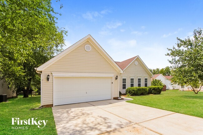 Foto del edificio - 11718 Black Maple Ave