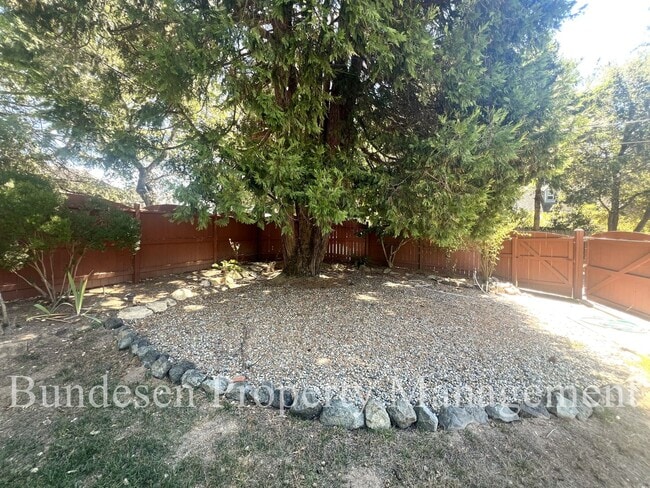 Building Photo - 6030 Fredricks Rd