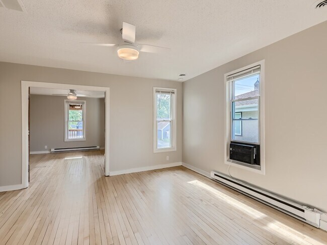 Living Room - 1728 University Avenue Northeast