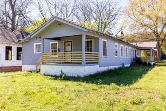 Building Photo - 1830 Exeter Ave