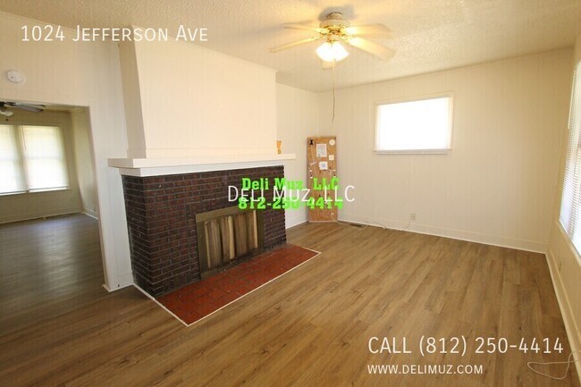 Building Photo - Nice 4 Bedroom, 1 Bath House