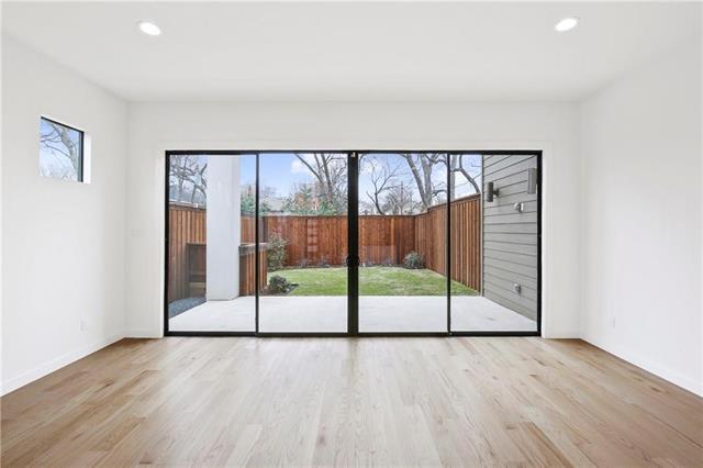 Building Photo - 2329 Vagas St