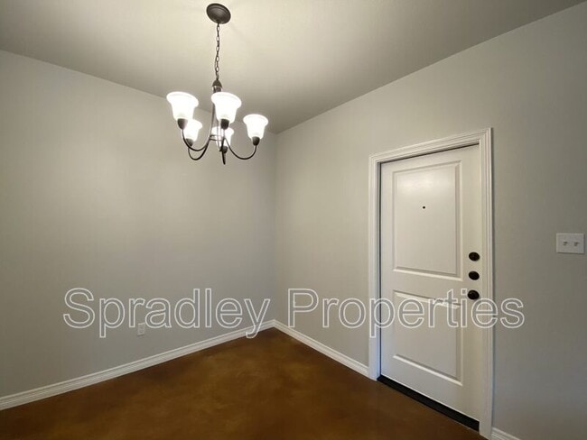 Building Photo - 207 Sparrow Cove