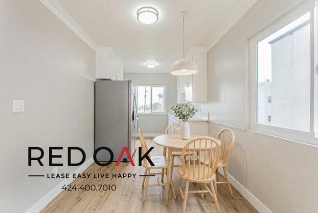 Building Photo - 436 Normandie Pl
