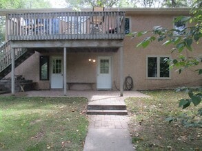 Building Photo - 16338 Birchwood Ln