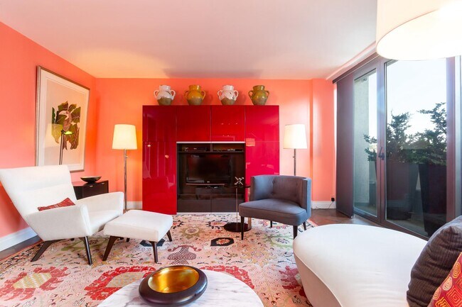 Foto del edificio - 2700 Virginia Ave NW