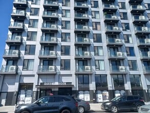 42-70-65 65th St