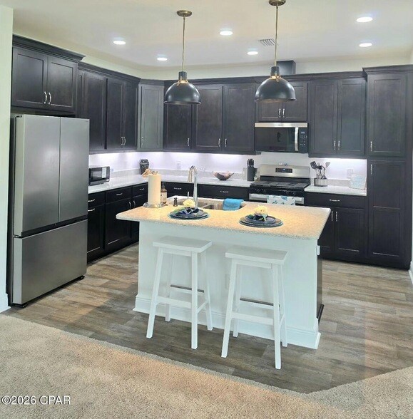 Foto del edificio - 9348 Daydream Dr
