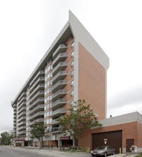 Building Photo - Windsor Apartments