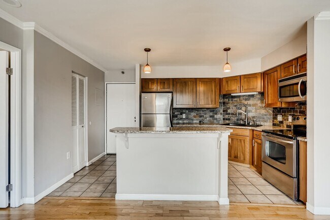 1301 Speer Boulevard, Unit 506 photo'