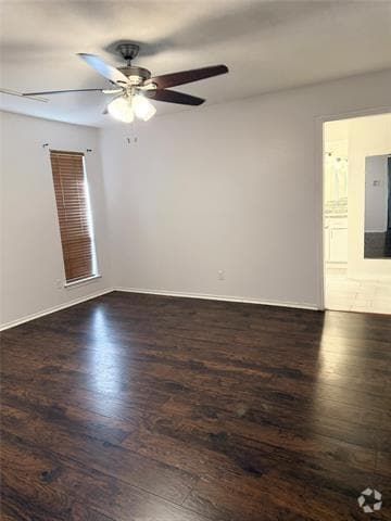 Building Photo - 2526 Parkside Dr
