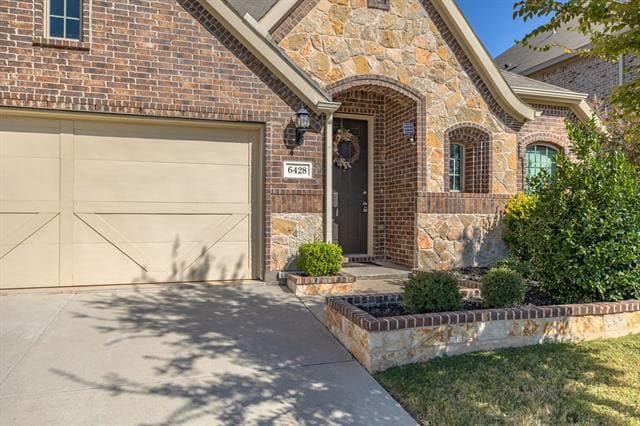 Building Photo - 6428 Meandering Creek Dr