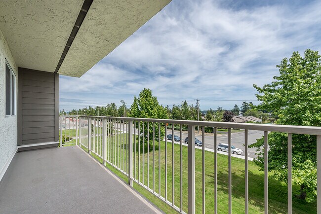 Photo du bâtiment - Lochside Apartments