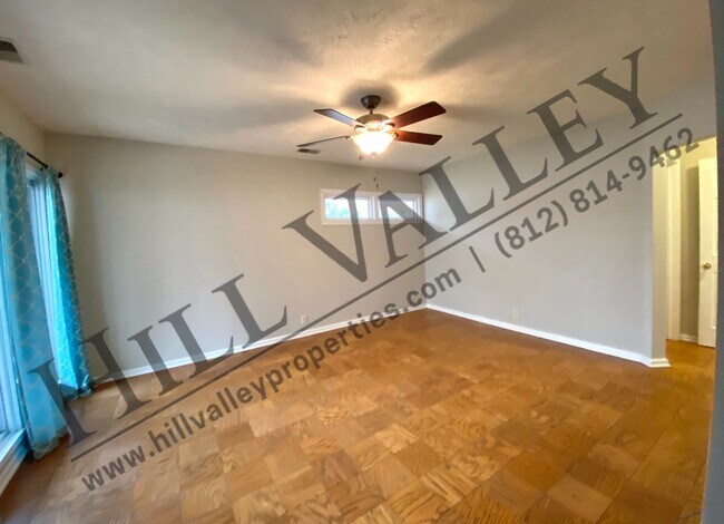 Foto del edificio - Two Bedroom Home East