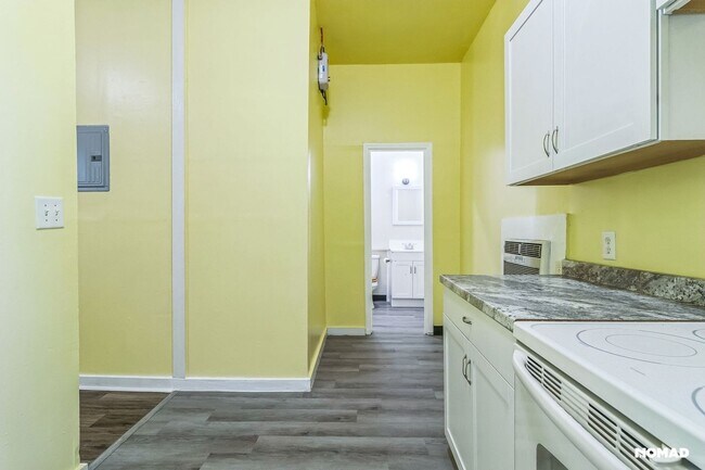 Foto del edificio - Charming 1BR Duplex in Fort Valley