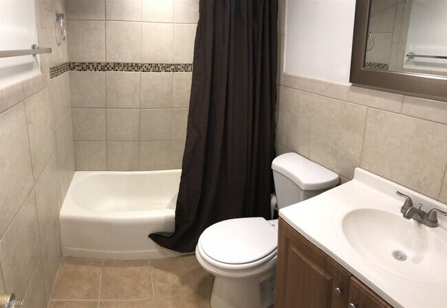 Building Photo - 1 br, 1 bath Condo - Saturn Condominiums