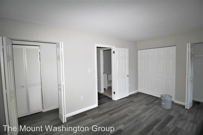 Building Photo - 411 N Bend Rd