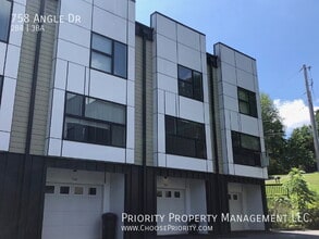 Building Photo - 758 Angle Dr