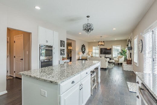 Building Photo - Beautiful Home in Potomac Shores
