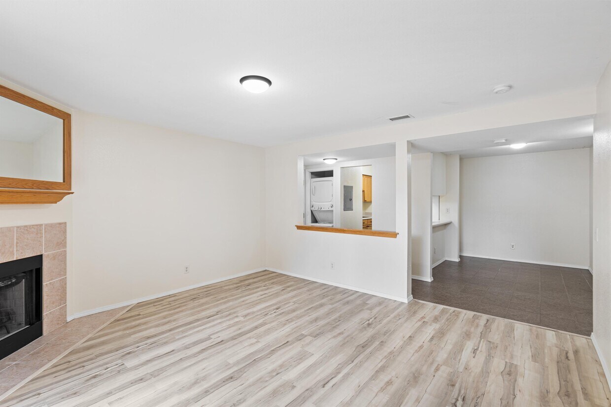 Foto principal - 3829 Montgomery Blvd NE