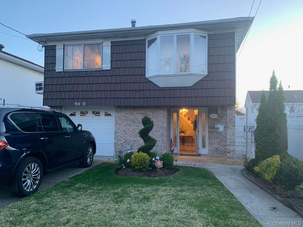 Foto principal - 159-12 88th St