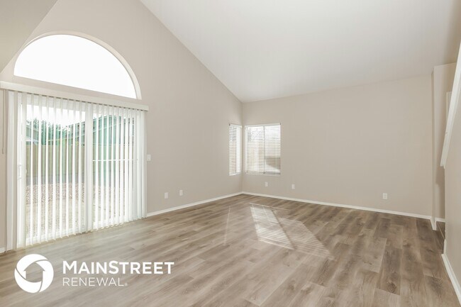 Building Photo - 4461 W Tonto Rd