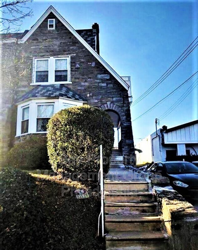 Primary Photo - 2212 Rhawn St