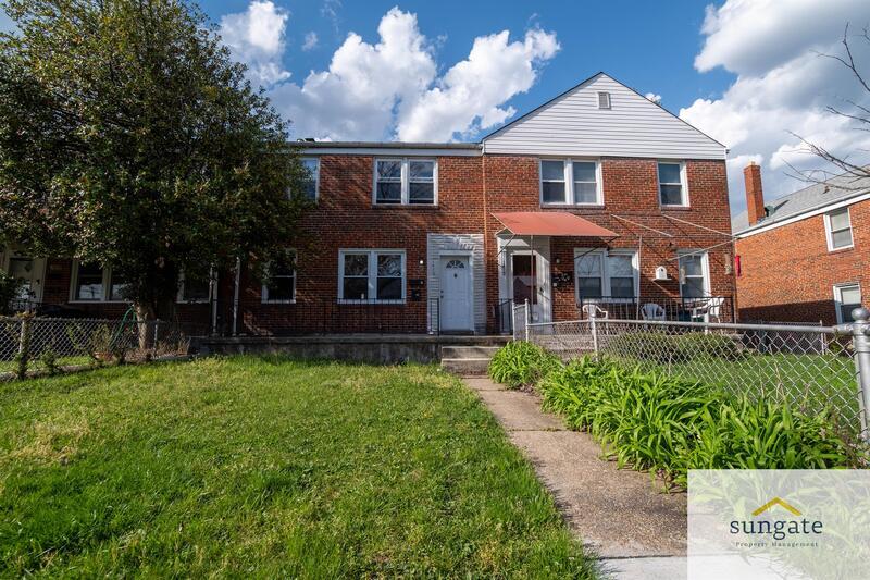 Primary Photo - 1410 Dartmouth Ave