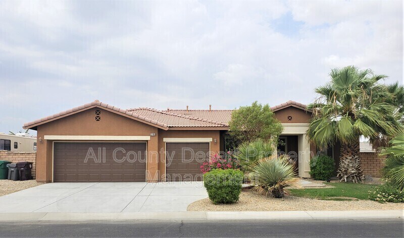 Primary Photo - 37853 Avon St