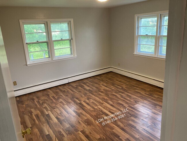 Foto del edificio - 749 N McElroy Rd