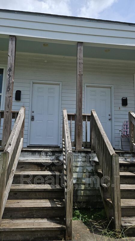 Primary Photo - 4115 Hollygrove St