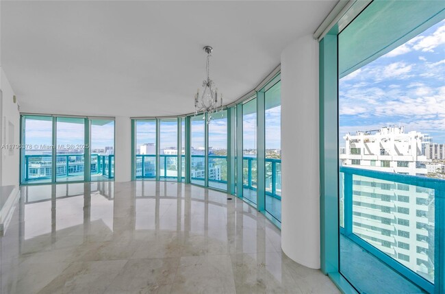 Foto del edificio - 6000 Indian Creek Dr